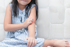 Tips for helping your child deal with psoriasis