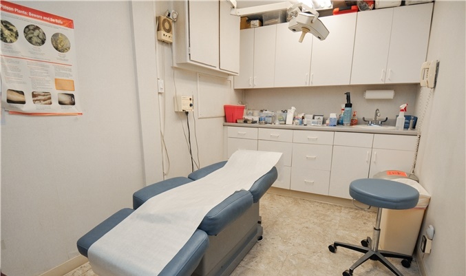 Bay Terrace, Queens Dermatologist Service Photo1