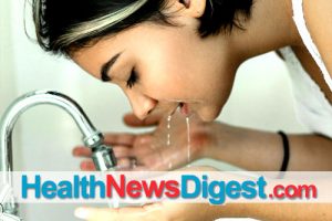 Debunking ‘Squeaky Clean’ and Other Face-Cleansing Myths