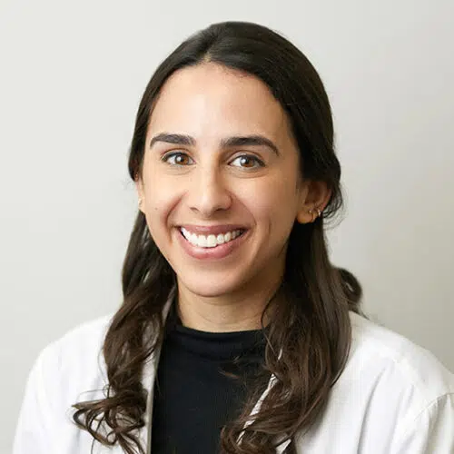 Photo of Arielle Miller